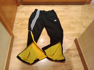 VINTAGE 2011. PANTALONES ADIDAS. TALLA L