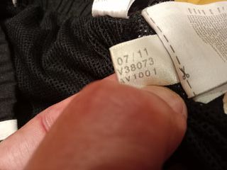VINTAGE 2011. PANTALONES ADIDAS. TALLA L