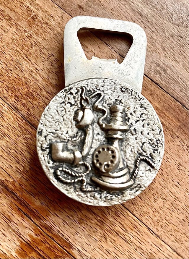 Apriporta decorativo vintage per telefoni anni '70