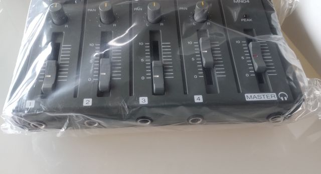 Fostex Mixer MN 04 - NUEVO