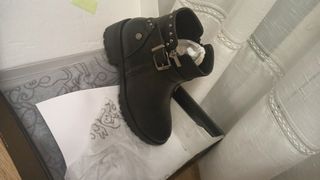 Botas sin estrenar