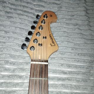 Guitarra eléctrica tenson principiantes