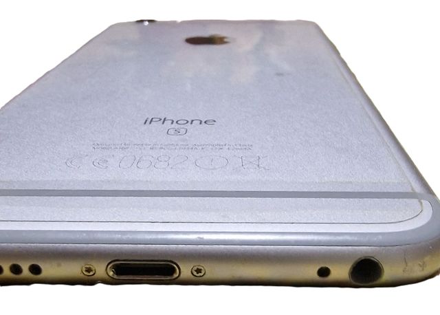 iphone 6s plus iOS 15.8.2