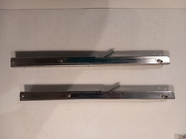 Escuadra abatible de acero 40x22cm