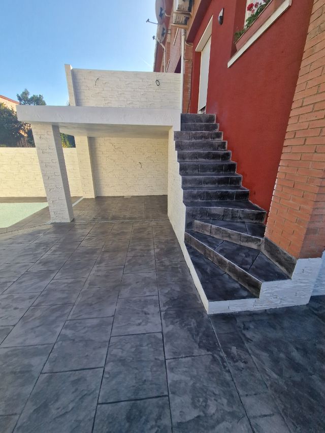 Hormigón impreso fachada