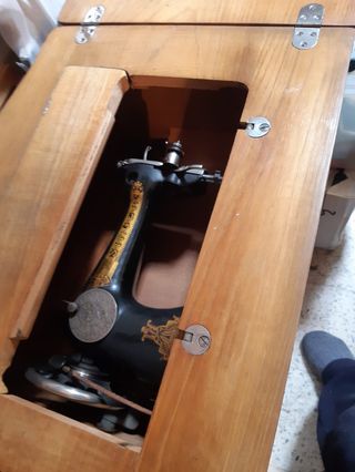 Máquina coser Singer con mueble