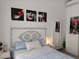 casa alquiler Chipiona a 3 min de la Playa  semana quincena fines de semana y por día ideal moteros semana santa cochera opcional