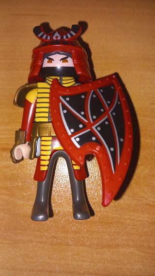 Muñeco samurai de Playmobil 