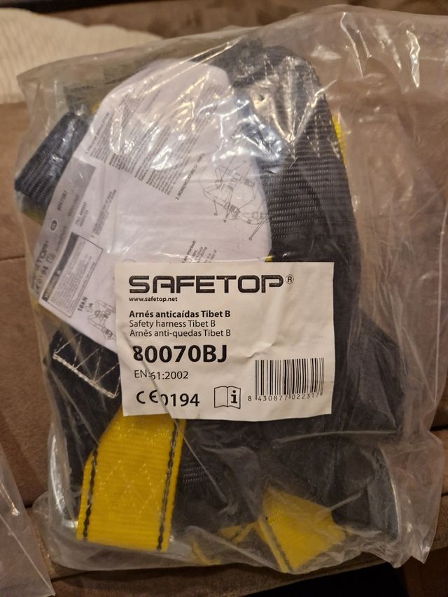 Arnés SAFETOP (LOTE)