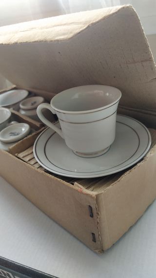 6 Tazas y 6 Platos café - Regent China