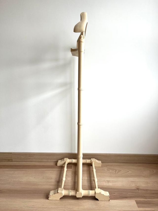 Perchero años 60 de madera.