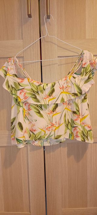 Lote cuatro tops mango y zara talla s y xs 