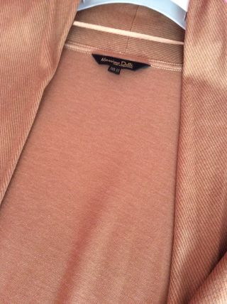 Chaqueta súper bonita.