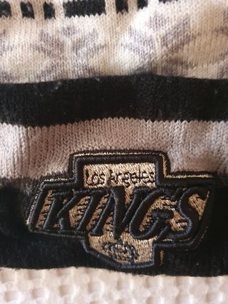 Gorro con cenefa. New Era  talla única 