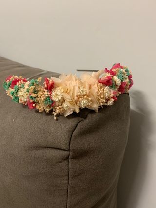 Diadema Tiara flores preservadas