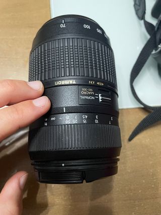 Camara Nikon D3400