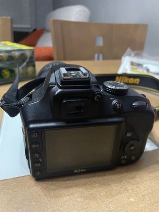 Camara Nikon D3400