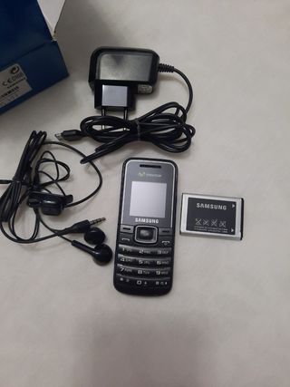 TELÉFONO MÓVIL SAMSUNG - E1050