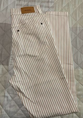 Pantalón Stradivarius