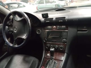 DESPIECE MERCEDES-BENZ C270 2.7CDI año 2004