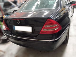 DESPIECE MERCEDES-BENZ C270 2.7CDI año 2004