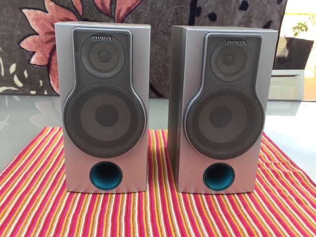 Altavoces AIWA