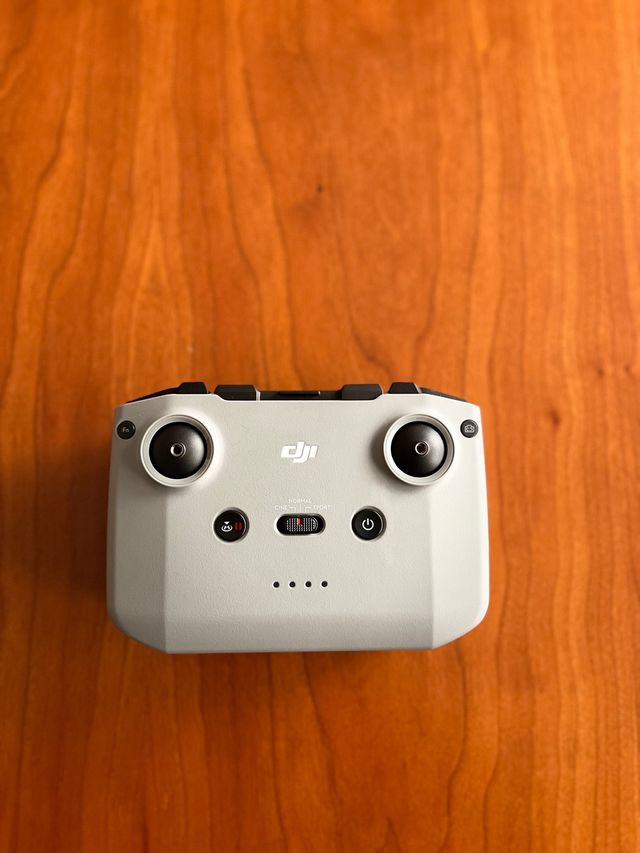 DJI Mavic air 2s Fly more Combo + DJI Refresh