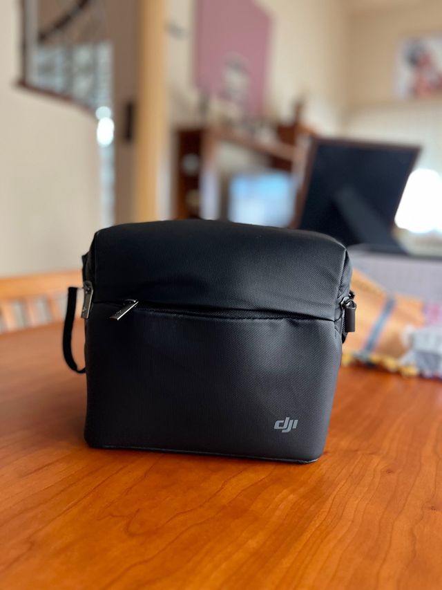 DJI Mavic air 2s Fly more Combo + DJI Refresh