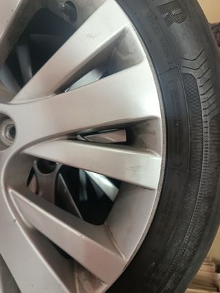 4 Llantas de mazda 17"