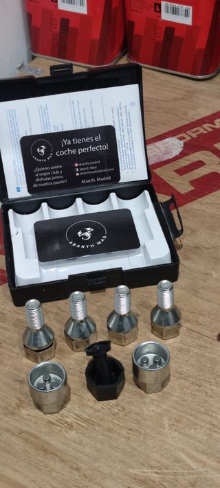 Abarth Fiat Kit Tornillos Antirrobo + Llaves