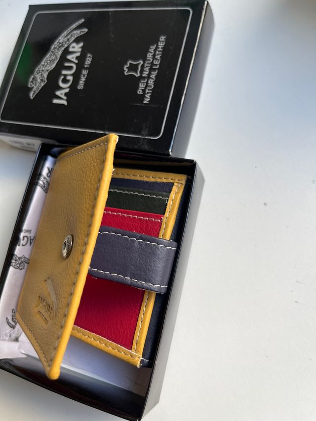 Cartera Jaguar