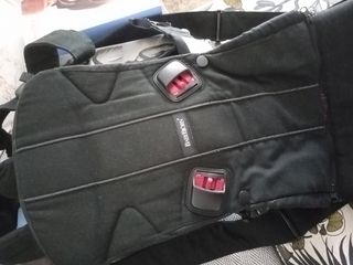 mochila porteo ergonómica y funda invierno