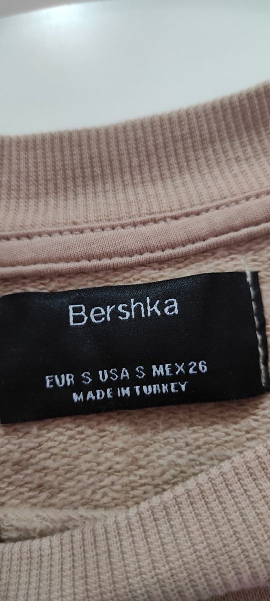 Maglione corto cropped Bershka paris