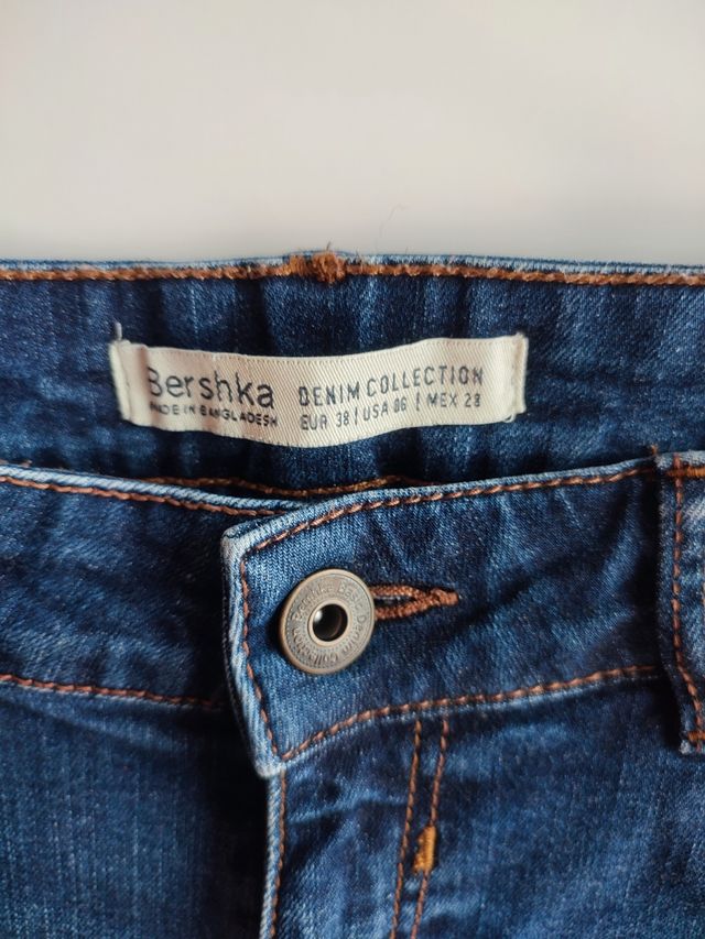 Vaquero bershka T.38