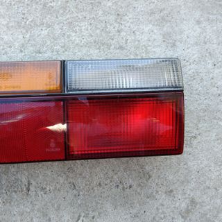 piloto trasero izquierdo VW Polo Classic