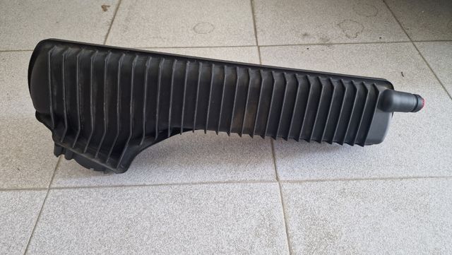 Colector admisión Ford Focus ST RS 2.5T Volvo