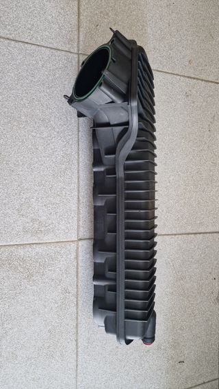 Colector admisión Ford Focus ST RS 2.5T Volvo