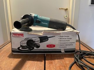 SMERIGLIATRICE MAKITA