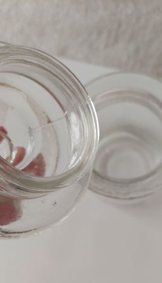 Frasco de cristal antiguo