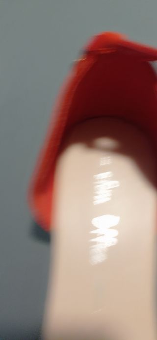 Zapatos bailarina ante rojo