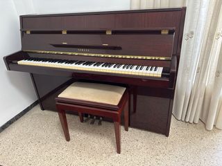Piano Yamaha  OFERTA !!!  bajamos precio !!!!!