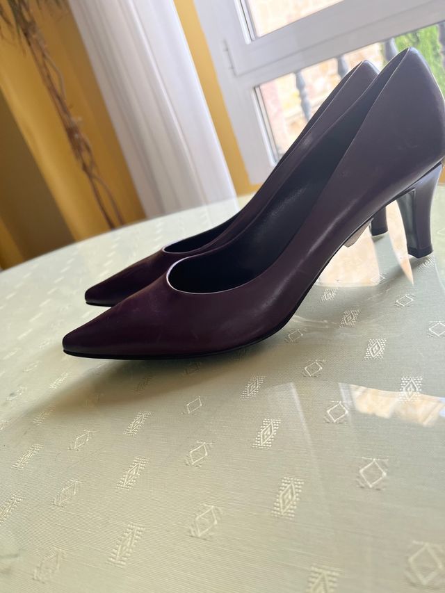 Zapatos Latouche sin estrenar, del 40