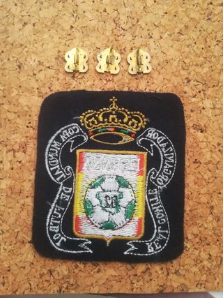 PARCHE Y PINS MUNDIAL ESPAÑA '82