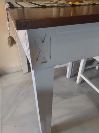 Mesa comedor con sillas