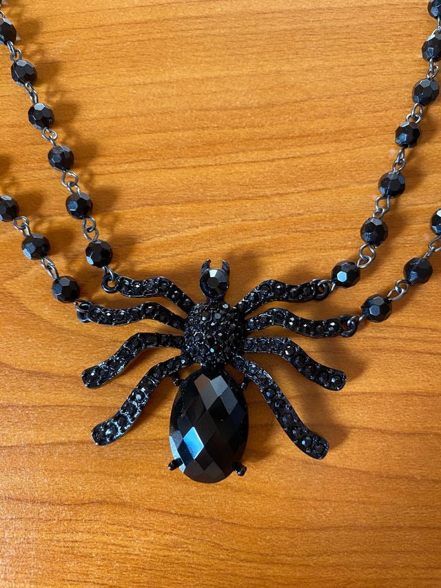 Collar Gotico de ARAÑA