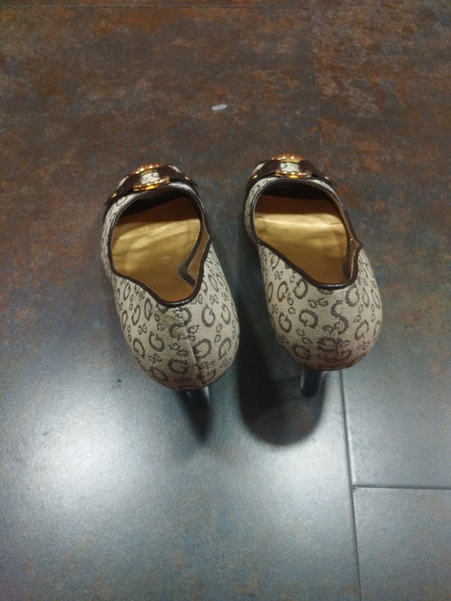 Zapatos Originales Guess