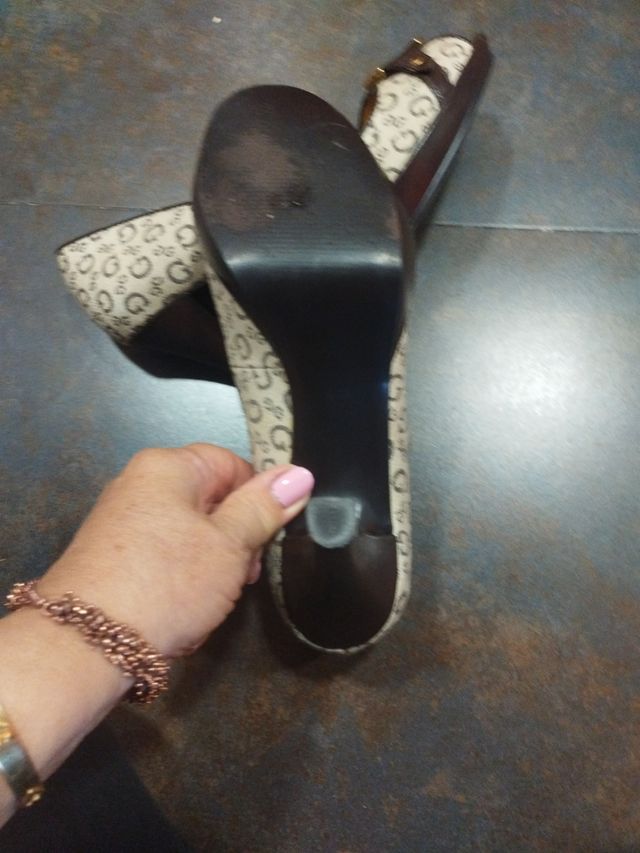 Zapatos Originales Guess