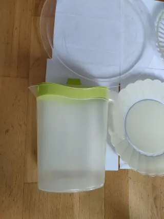 Plato , bandejas, botella, cubitera, jarra, platil