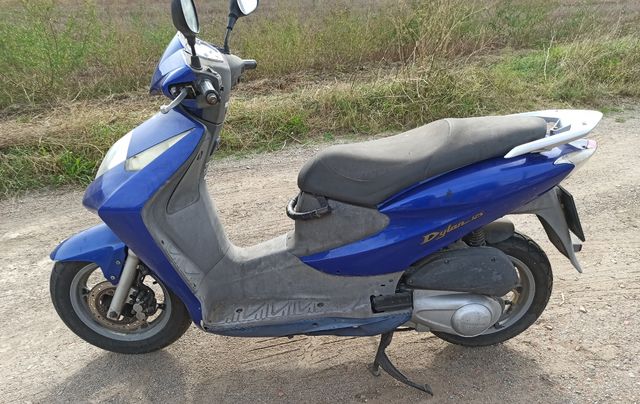 Honda Dylan 125 06'