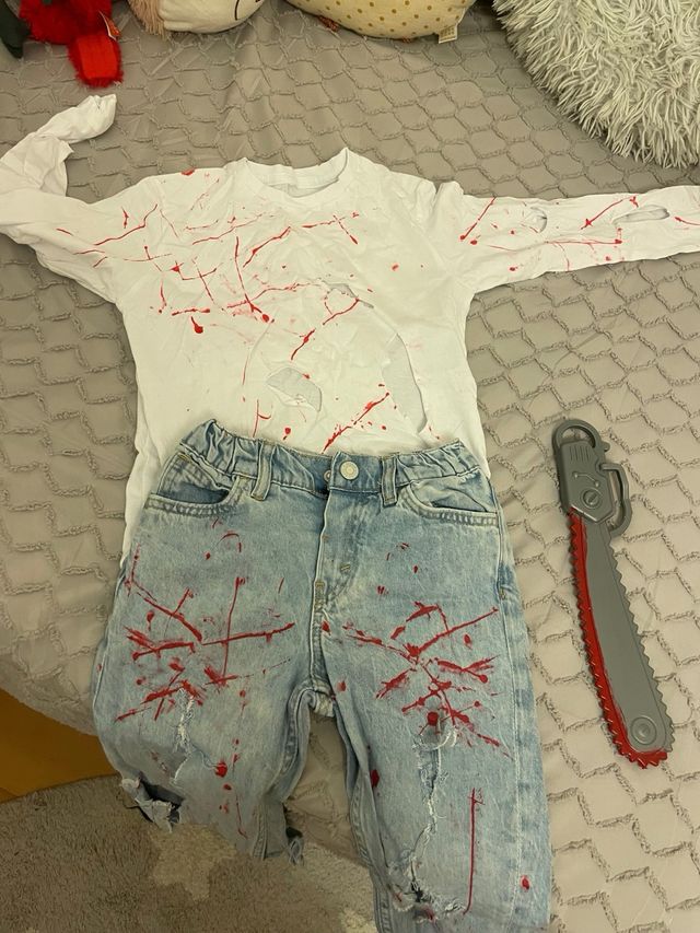 HALLOWEEN Disfraz de zombie TALLA 3-4 años